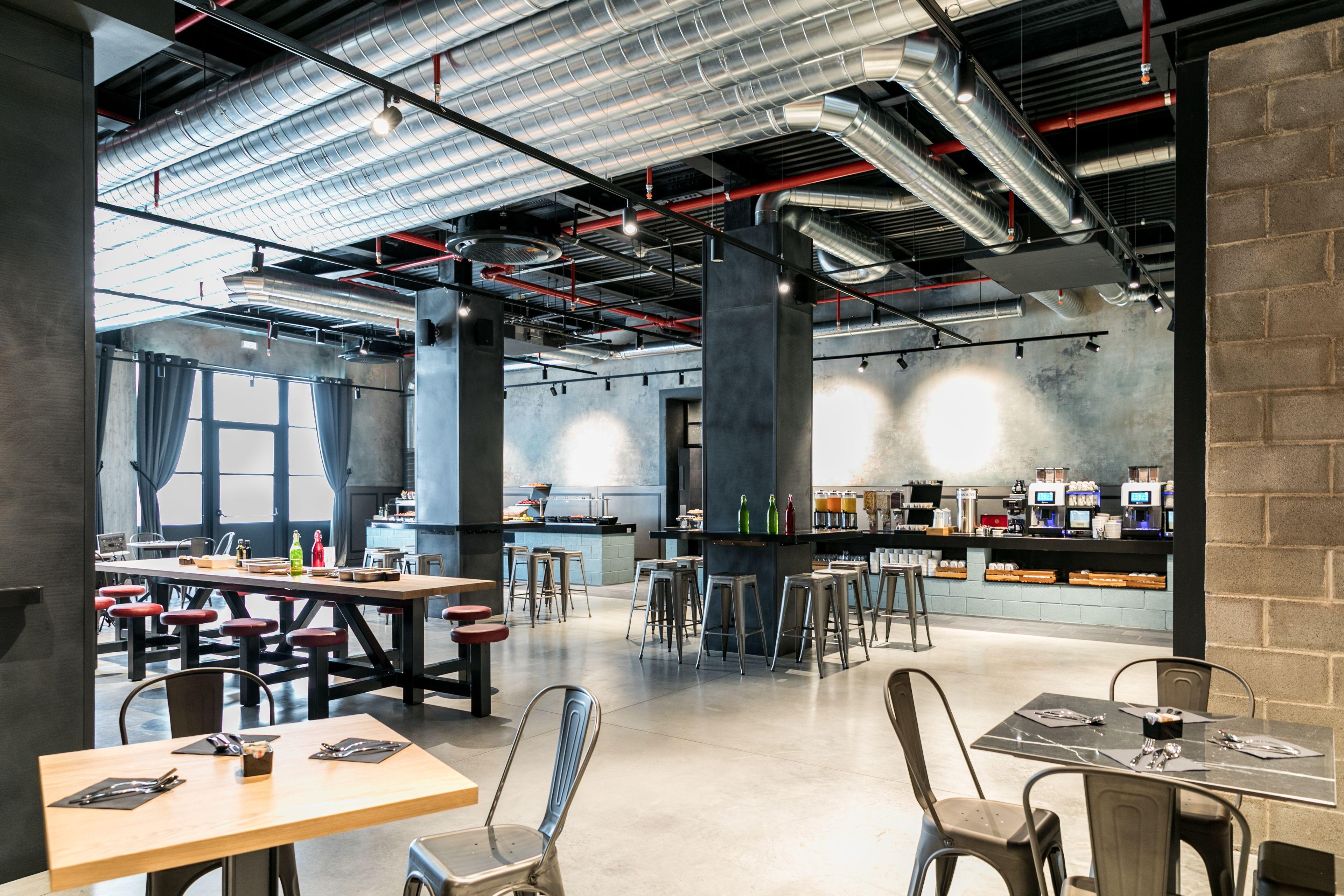 J24 Hotel Milano — Foto 2